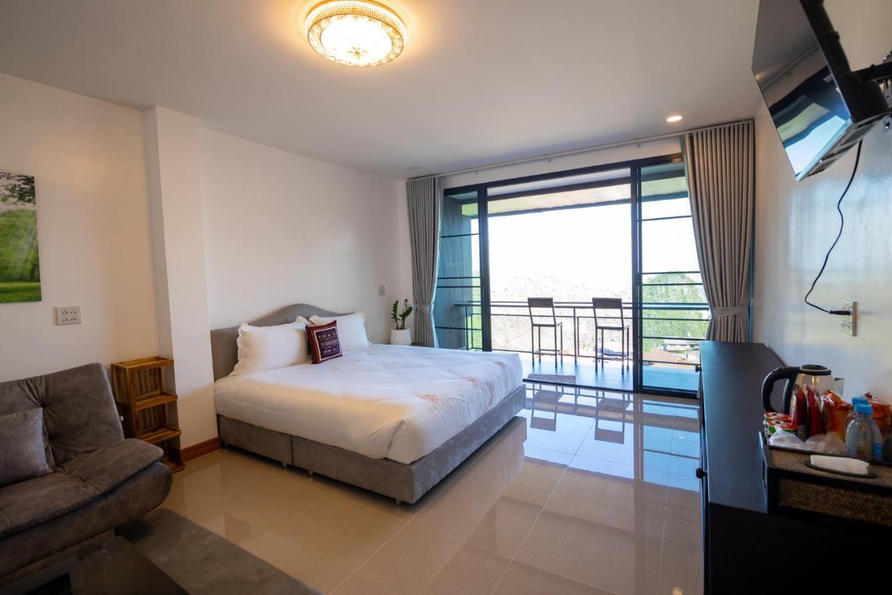 Bed and Breakfast Oasis Phamee Ban Pha Mi Exterior foto